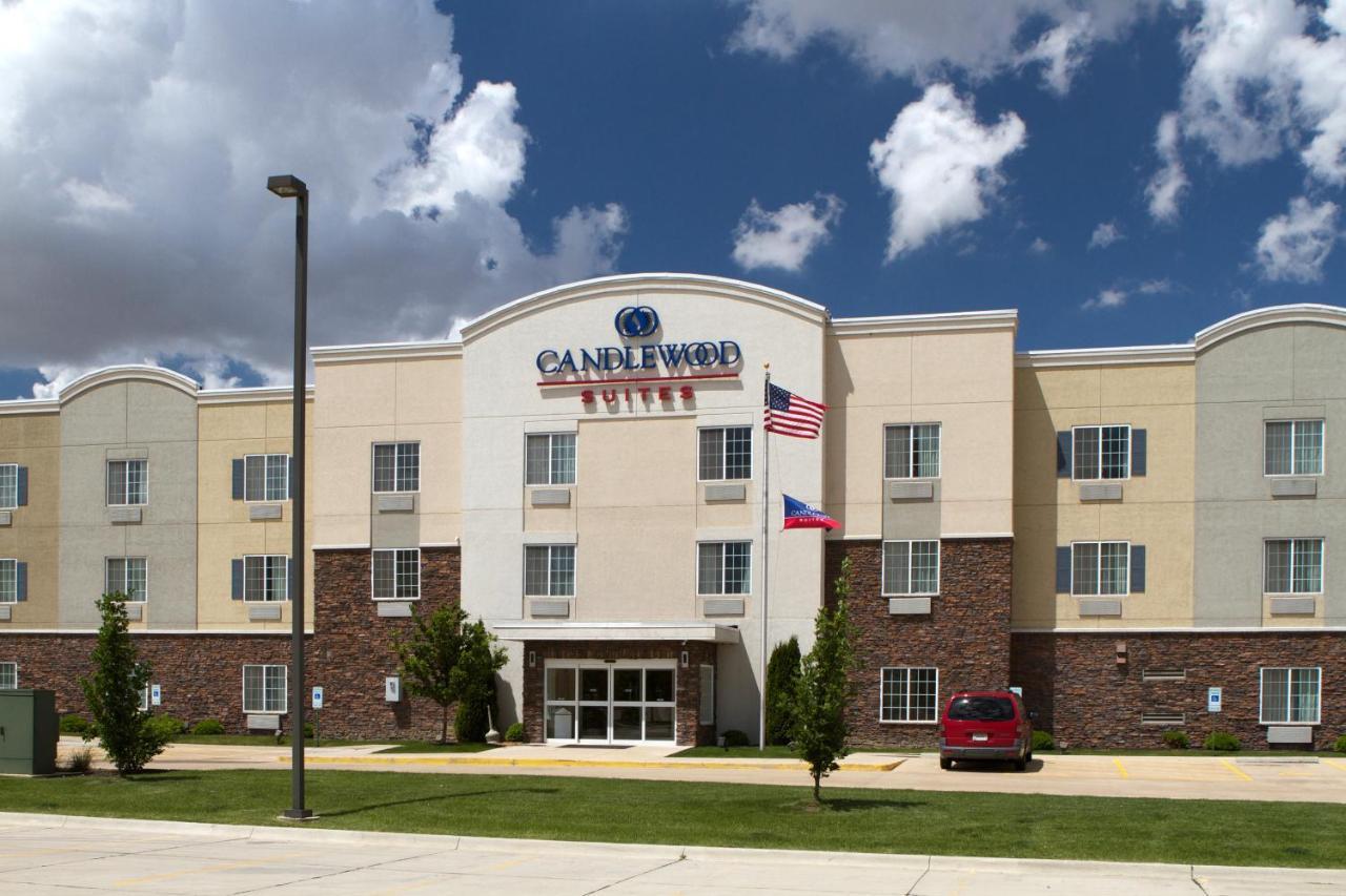 Candlewood Suites Champaign-Urbana University Area By Ihg Экстерьер фото