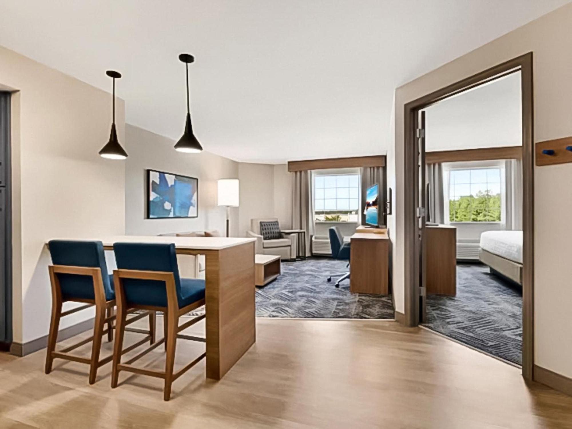 Candlewood Suites Champaign-Urbana University Area By Ihg Экстерьер фото