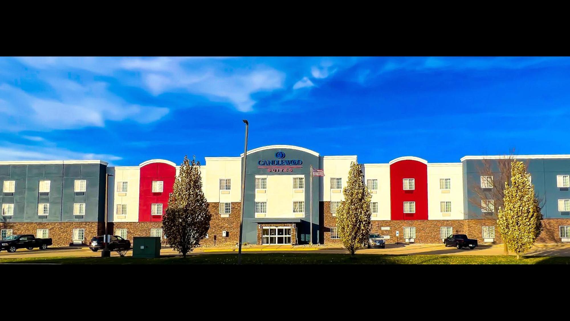 Candlewood Suites Champaign-Urbana University Area By Ihg Экстерьер фото