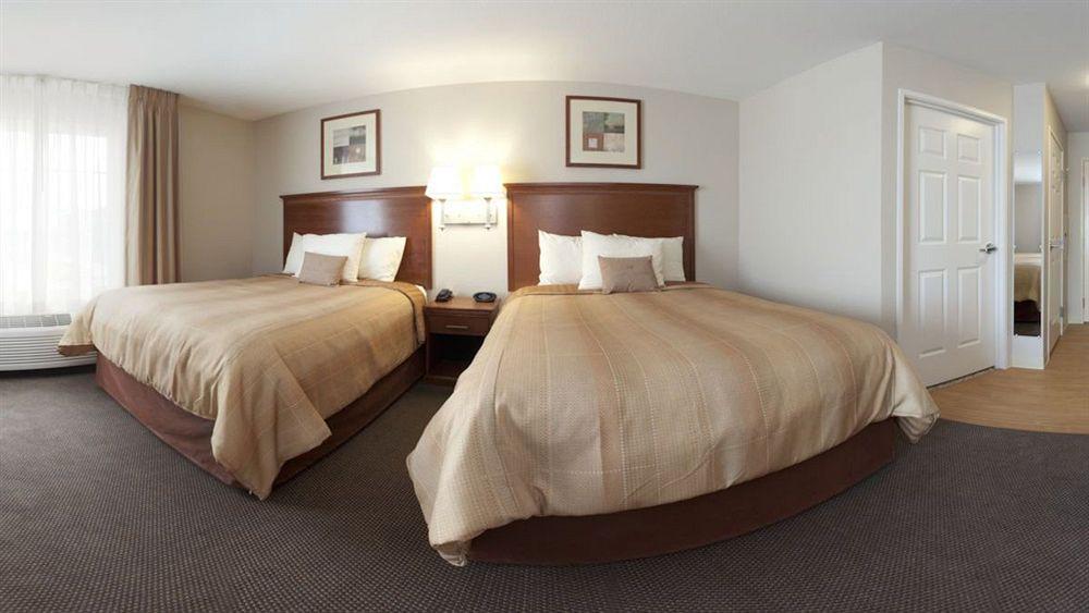 Candlewood Suites Champaign-Urbana University Area By Ihg Экстерьер фото