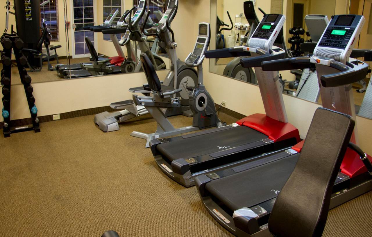 Candlewood Suites Champaign-Urbana University Area By Ihg Экстерьер фото